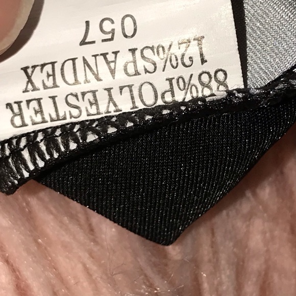 Harley Quinn women’s shirt - medium - Picture 3 of 3